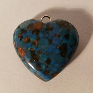 Vintage Polished Stone Heart Pendant